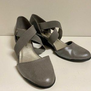 Anne Klein AK Sport Teaberry Wedge Cross Strap Heels Gray 8